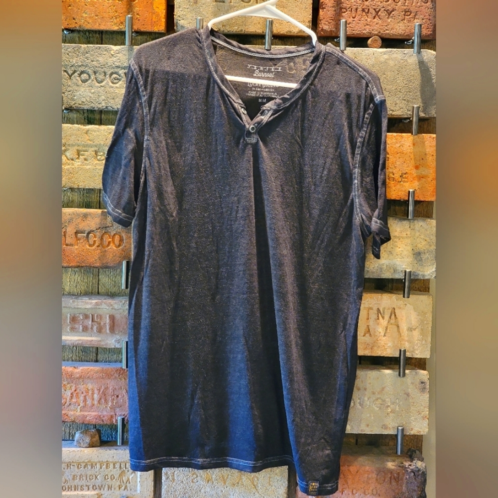 Lucky Brand Notch Neck Tee Black l M